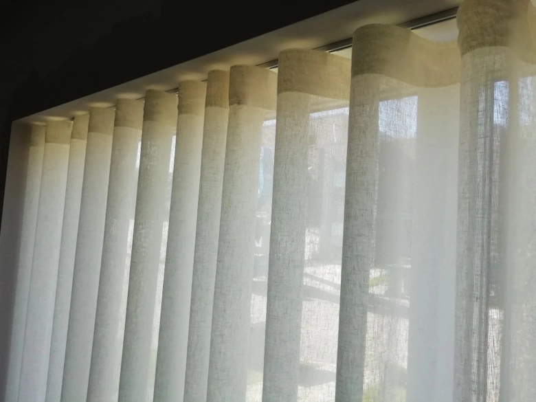 Curtain Track Advice 1 made to measure curtain tracks with wave curtains